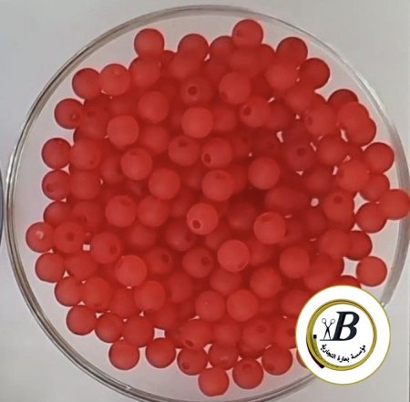 احمر