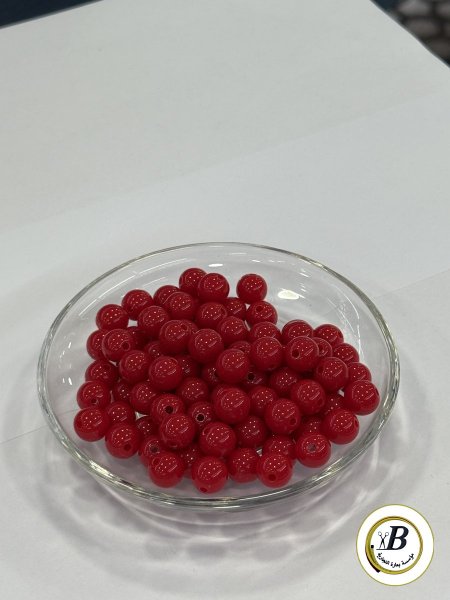 احمر