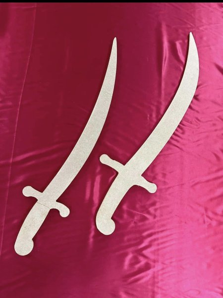 سيف خشب للزينة